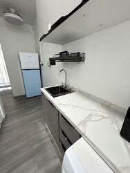 Serangoon Road (D12), Terrace #585718401